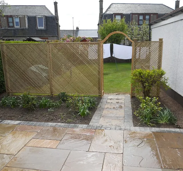 Trellis Work & Fencing 4
